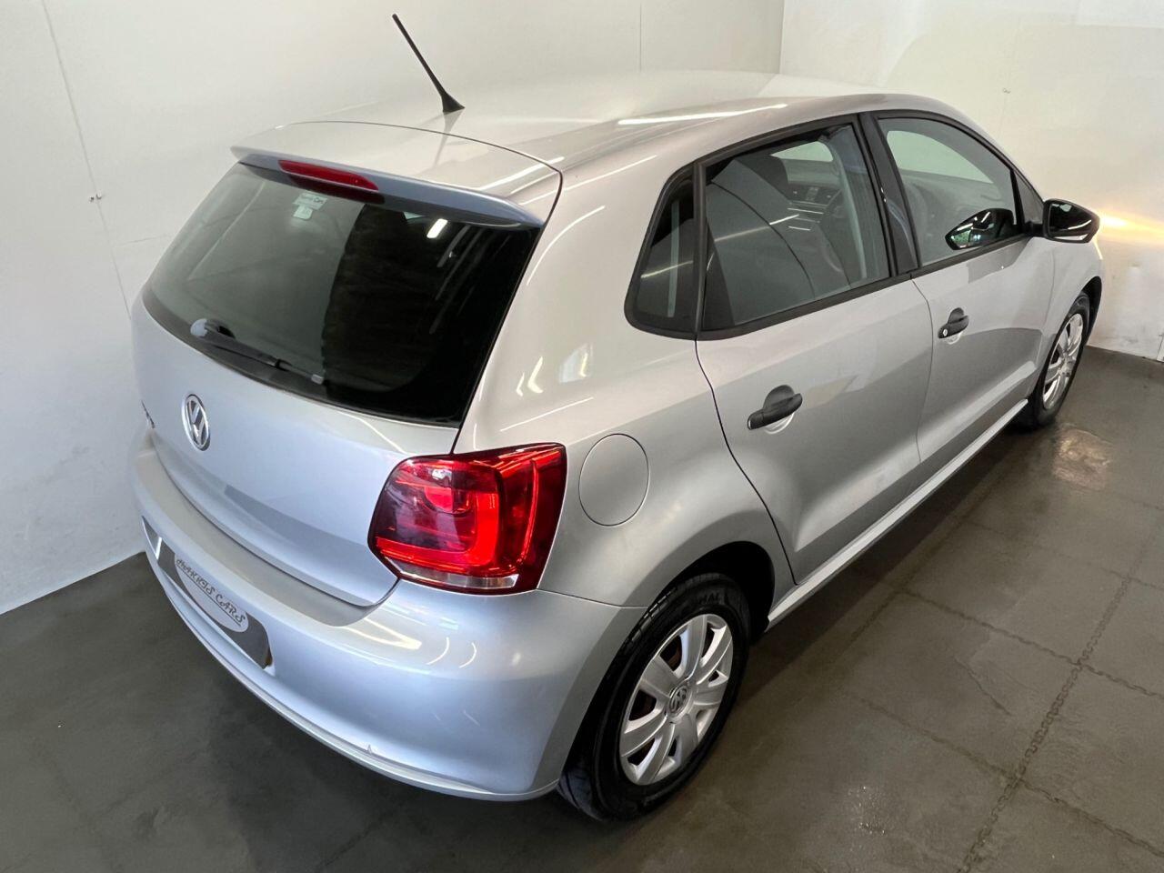 Used Volkswagen Polo 2012 for sale - 76307374: Photo 9