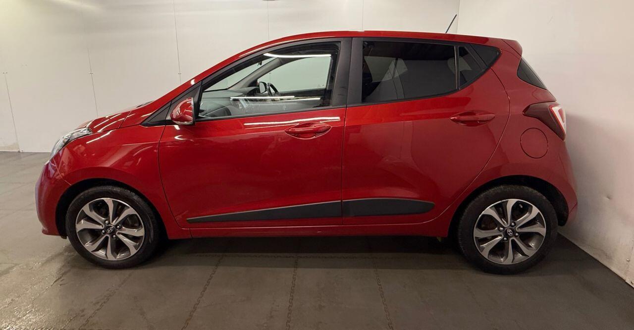 Used Hyundai i10 2017 for sale - 76613410: Photo 14