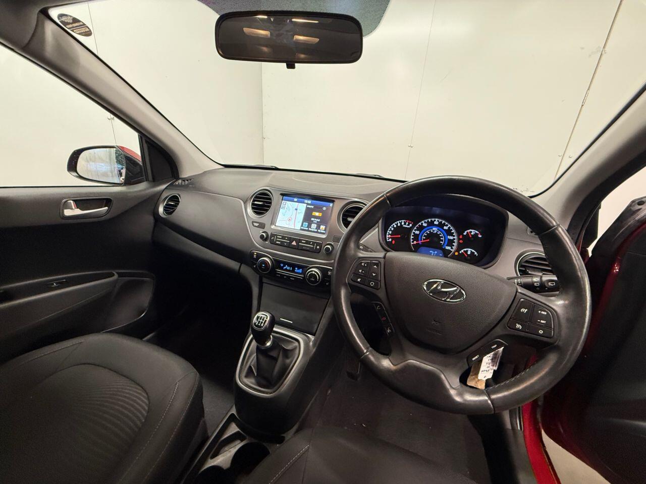 Used Hyundai i10 2017 for sale - 76613410: Photo 17