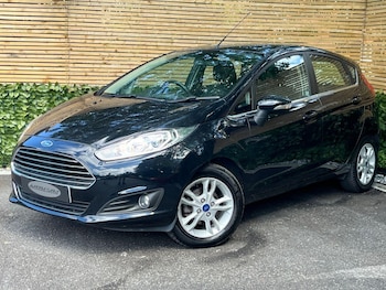 Used Ford Fiesta 2015 for sale - 79475543: Photo