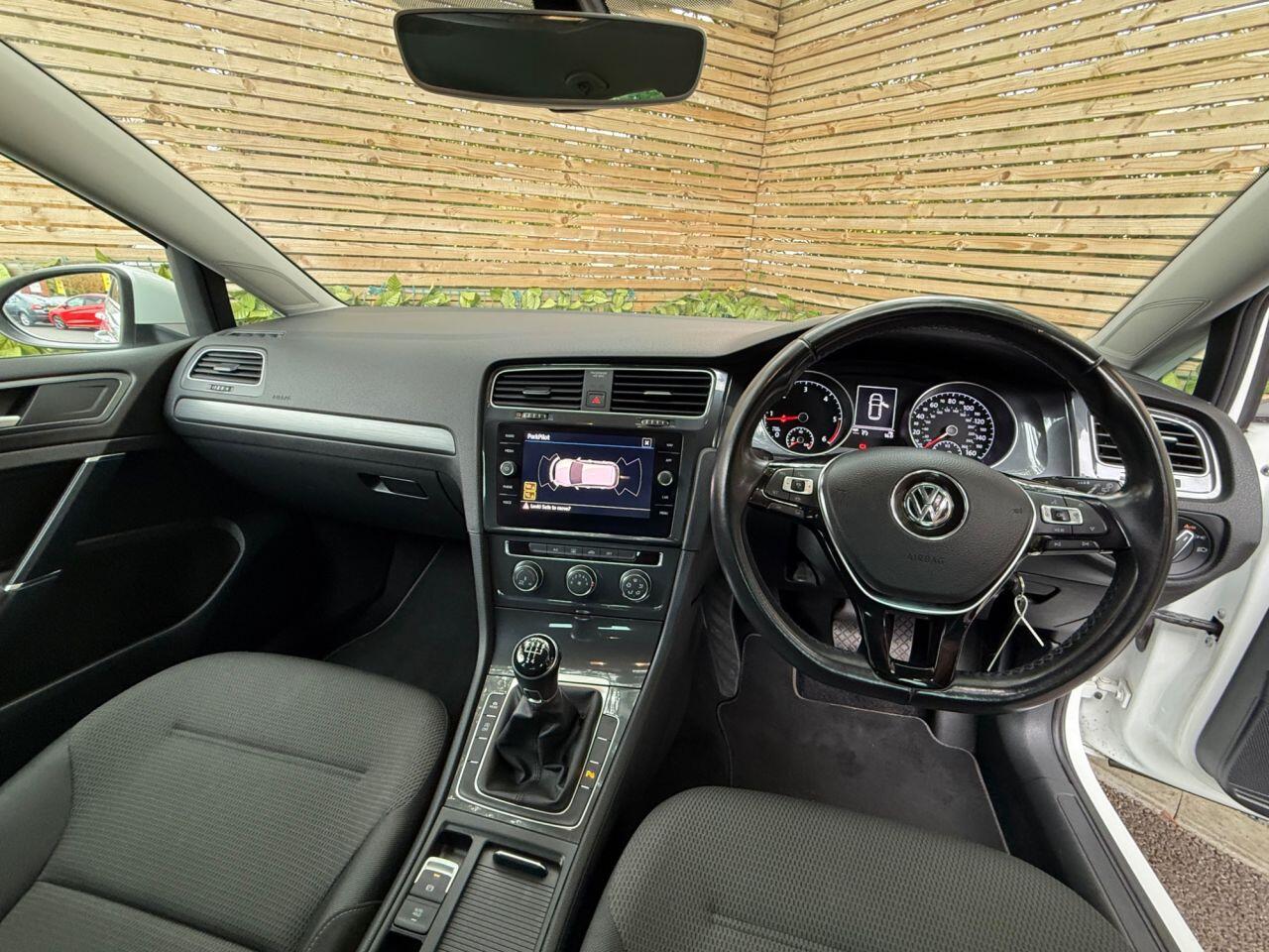 Used Volkswagen Golf 2019 for sale - 76307397: Photo 17
