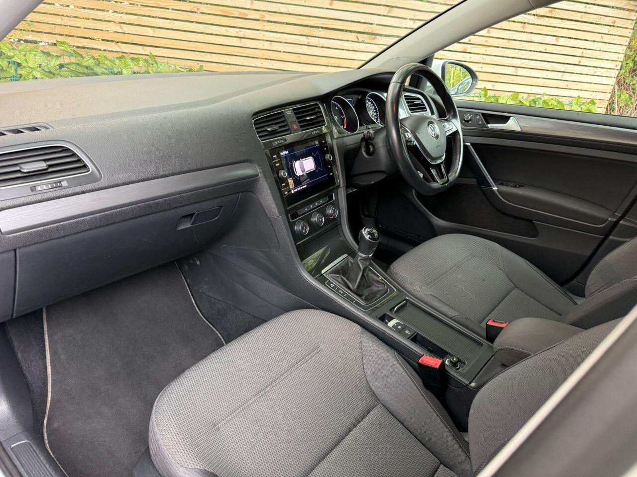 Used Volkswagen Golf 2019 for sale - 76307397: Photo 19