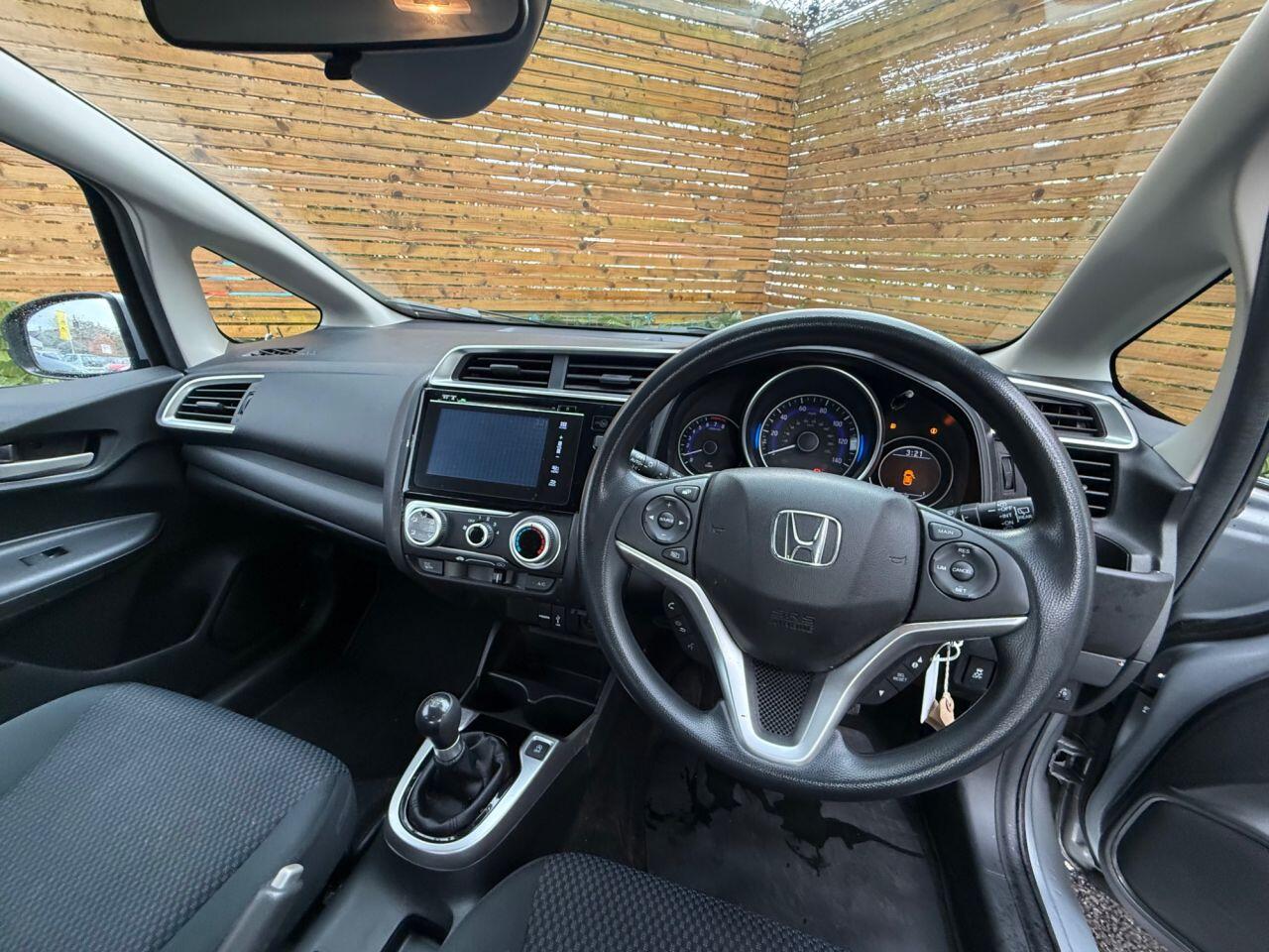 Used Honda Jazz for sale - 77575387: Photo 16