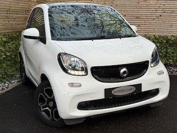 Used smart fortwo 2017 for sale - 77254935: Photo