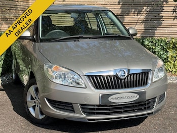 Used Skoda Fabia 2014 for sale - 79317102: Photo