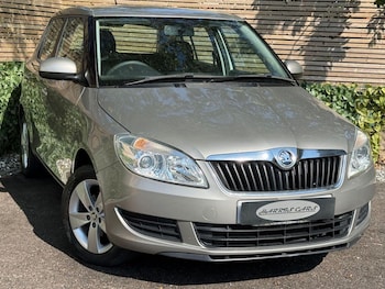 Used Skoda Fabia 2014 for sale - 79317102: Photo
