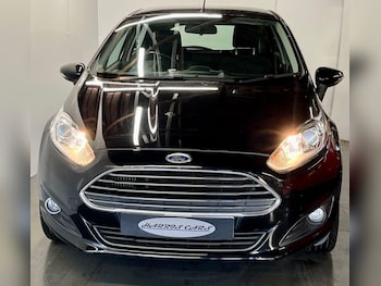 Used Ford Fiesta 2015 for sale - 78516200: Photo