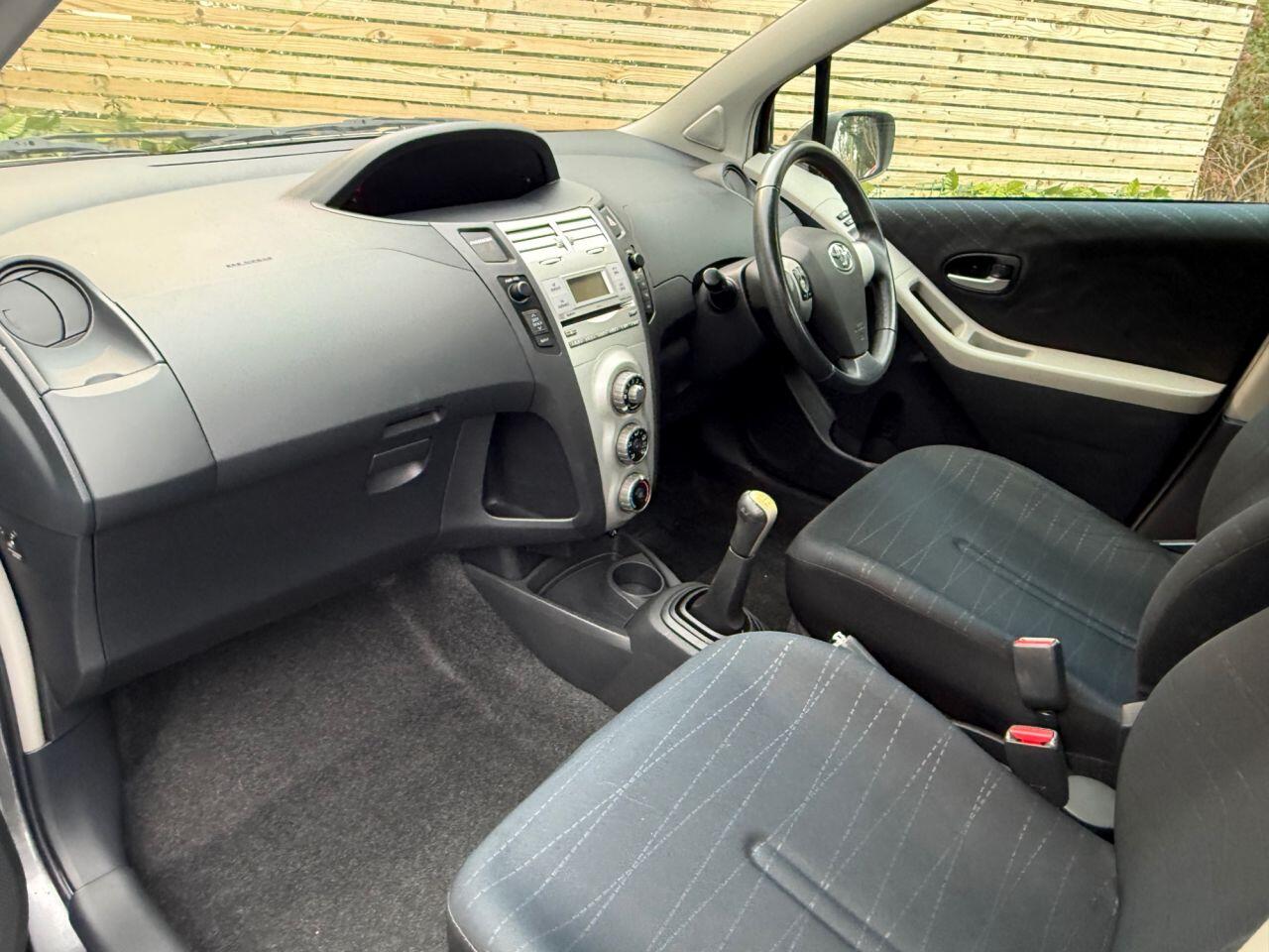 Used Toyota Yaris for sale - 77496989: Photo 17