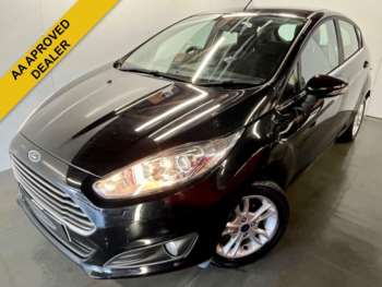 2017 (17) - 1.25 Zetec Hatchback 5dr Petrol Manual Euro 6 (82 ps) 12 MONTHS AA, FRESH S