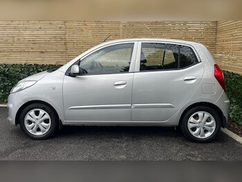 Used Hyundai i10 2011 for sale - 78020251: Photo