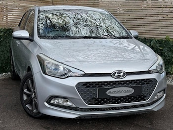 Used Hyundai i20 2015 for sale - 78231612: Photo