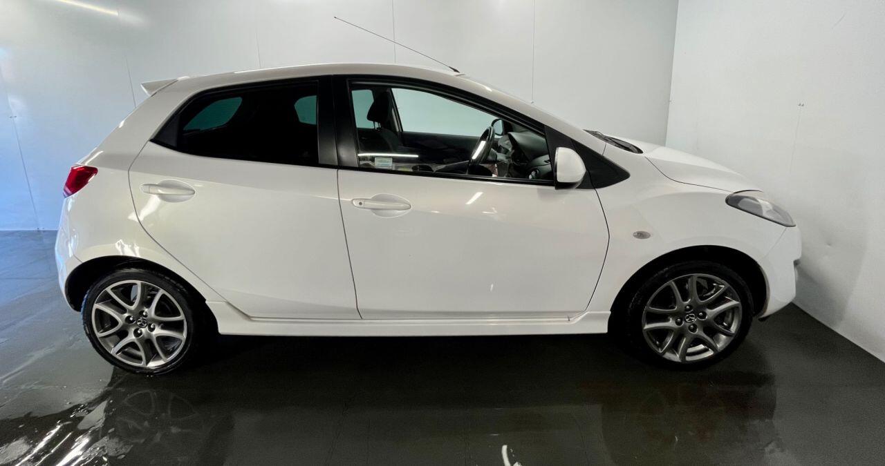 Used Mazda Mazda2 2013 for sale - 77425990: Photo 10