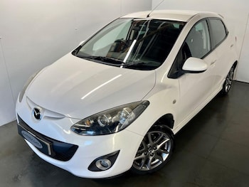 Used Mazda Mazda2 2013 for sale - 77425990: Photo