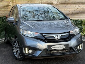 Used Honda Jazz 2017 for sale - 77883596: Photo