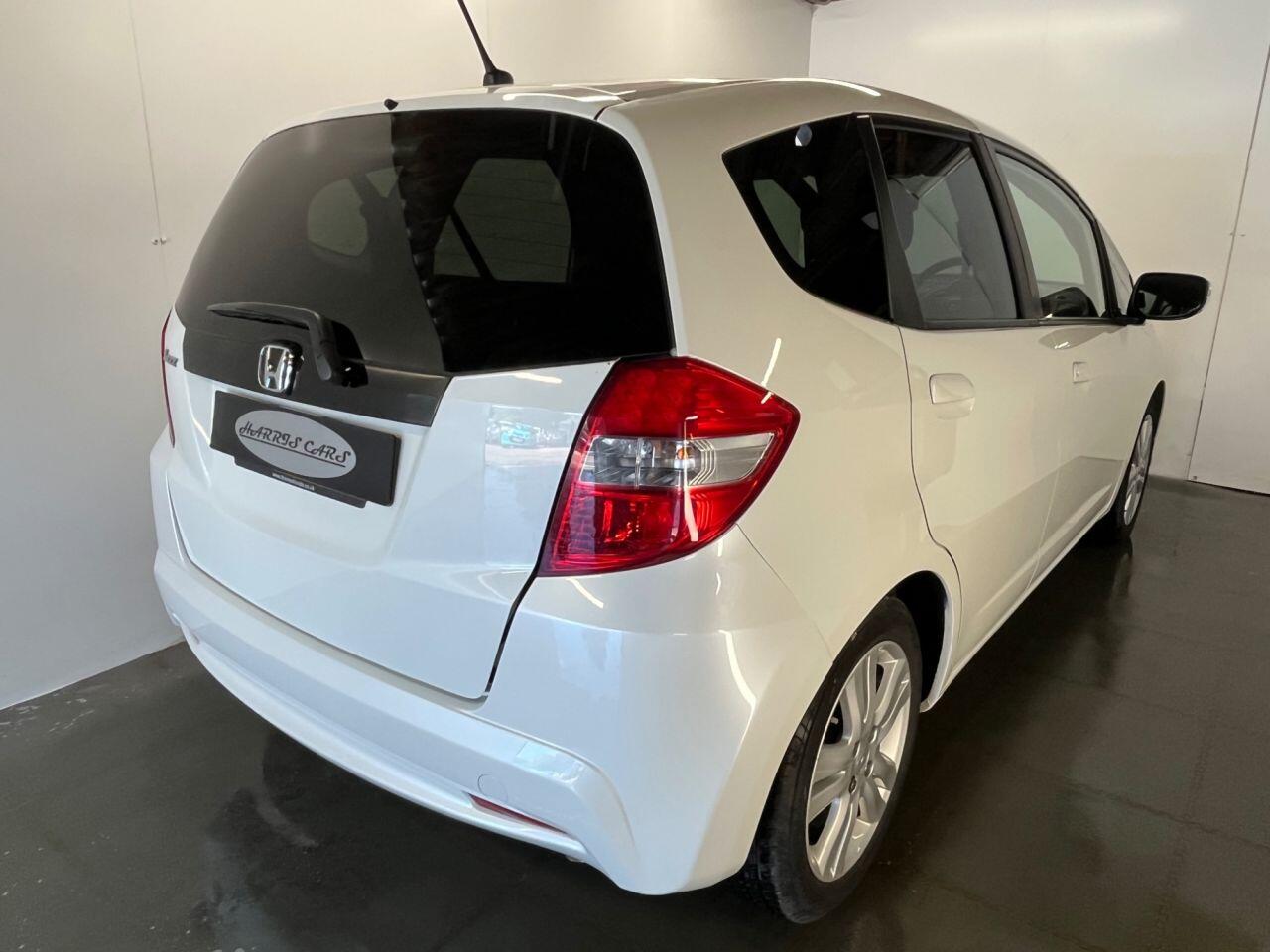 Used Honda Jazz 2014 for sale - 77425291: Photo 10
