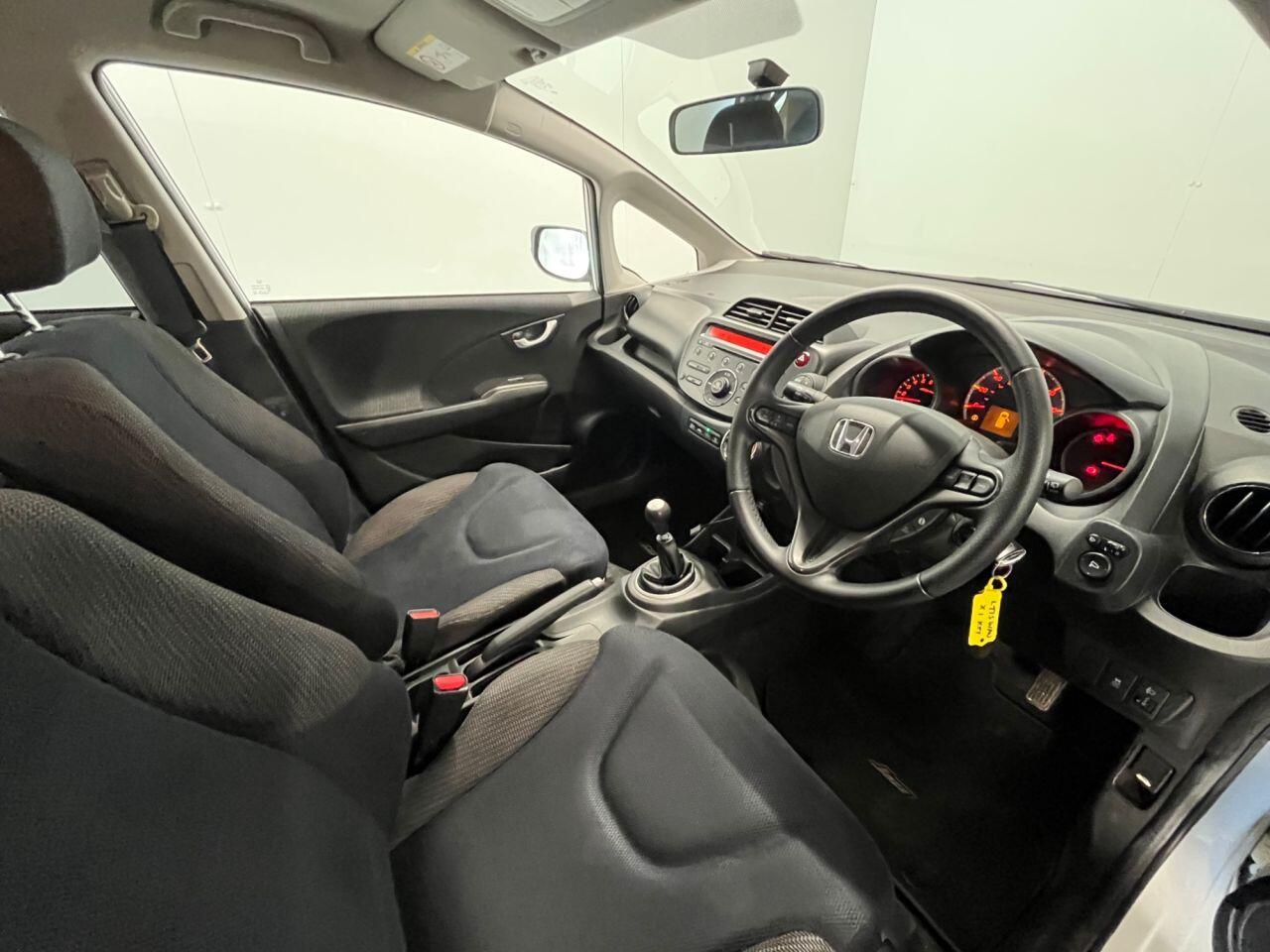 Used Honda Jazz 2014 for sale - 77425291: Photo 13