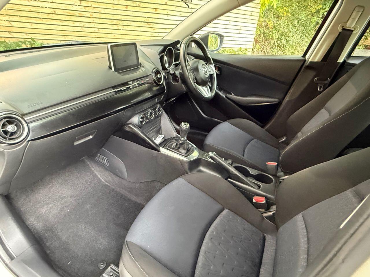 Used Mazda Mazda2 2016 for sale - 76349066: Photo 21