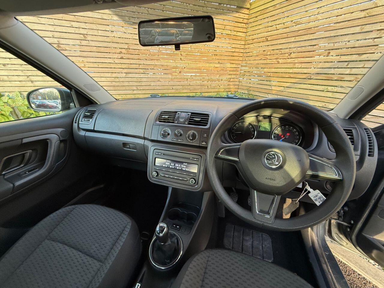 Used Skoda Fabia 2014 for sale - 77575342: Photo 17