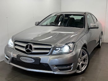 Used Mercedes-Benz C Class 2015 for sale - 76727944: Photo