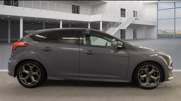 Used Ford Focus 2016 for sale - 76953650: Photo 2