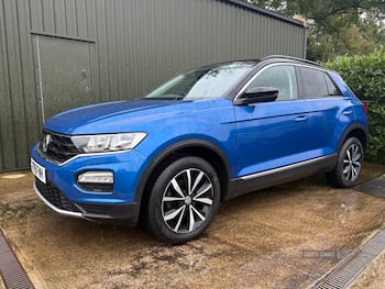Used Volkswagen T-Roc 2019 for sale - 79875455: Photo