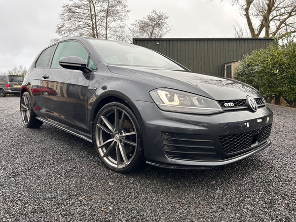 Used Volkswagen Golf 2016 for sale - 77412659: Photo 1