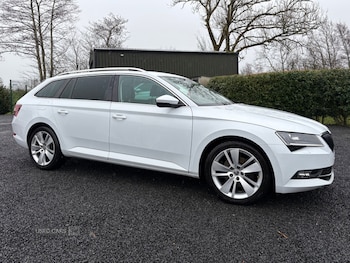 Used Skoda Superb 2018 for sale - 78148402: Photo