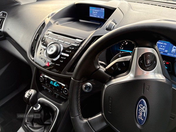 Used Ford Kuga 2015 for sale - 77884149: Photo 10