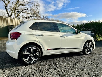 Used Volkswagen Polo 2021 for sale - 76965940: Photo