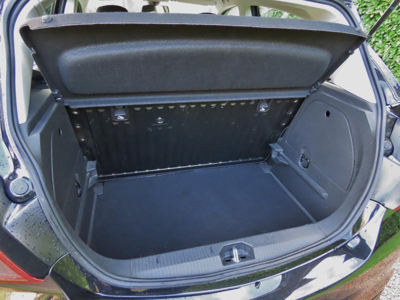 Used Vauxhall Corsa 2017 for sale - 76322226: Photo 12