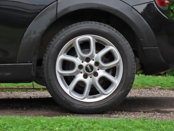 Used MINI Hatch 2018 for sale - 72369923: Photo 8