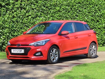 Used Hyundai i20 2018 for sale - 76064639: Photo