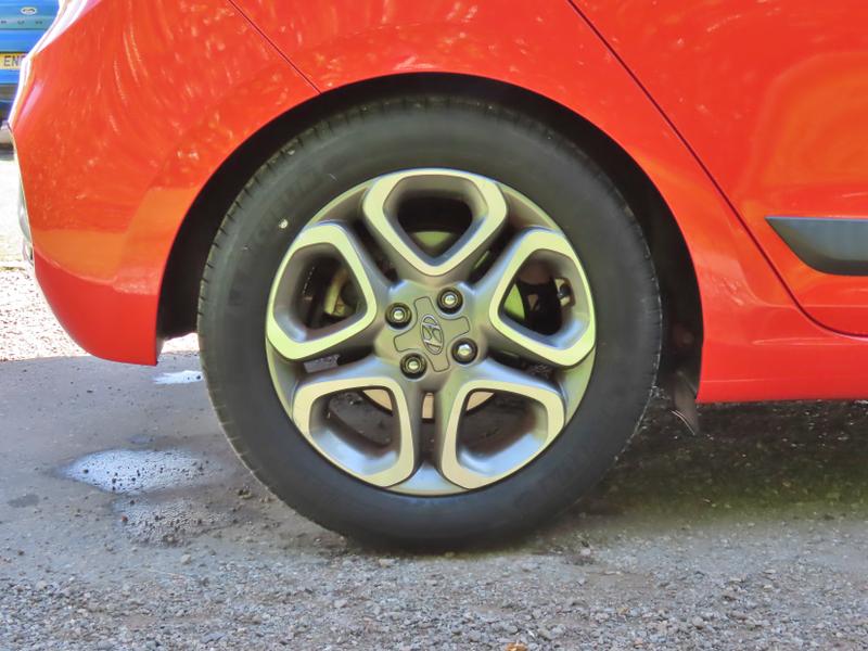Used Hyundai i20 2018 for sale - 76064639: Photo 8