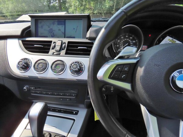 Used BMW Z4 2011 for sale - 75392087: Photo 18