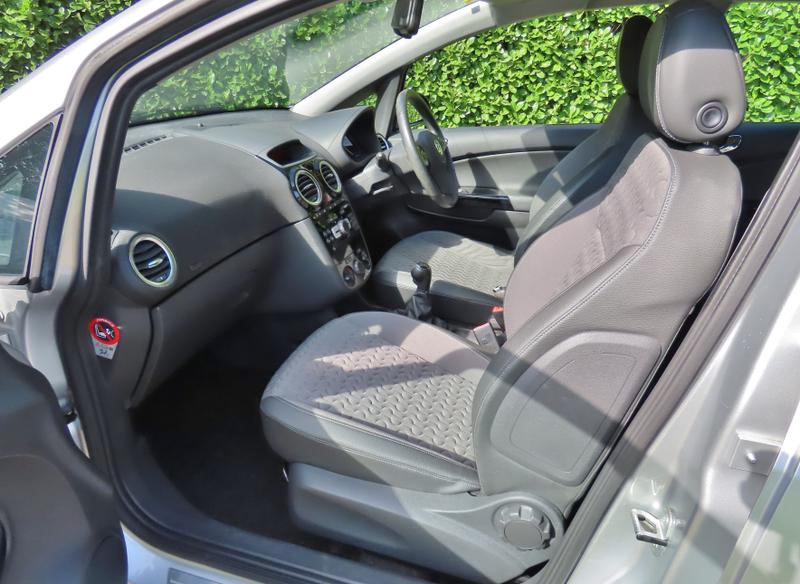 Used Vauxhall Corsa 2015 for sale - 75969499: Photo 15