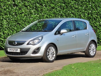 Used Vauxhall Corsa 2015 for sale - 75969499: Photo 2