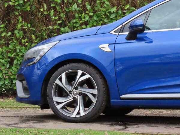 Used Renault Clio 2021 for sale - 73663021: Photo 9