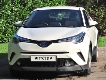 2018 - 1.8 VVT-h Icon SUV 5dr Petrol Hybrid CVT Euro 6 (s/s) (122 ps) Automatic