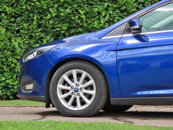Used Ford Focus 2017 for sale - 75392115: Photo 9