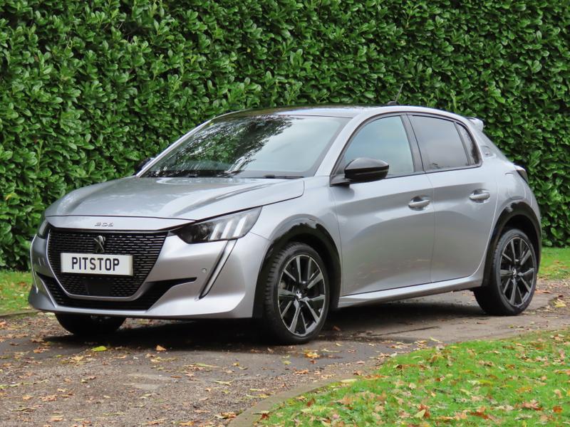 Used Peugeot 208 2023 for sale - 76434037: Photo 2