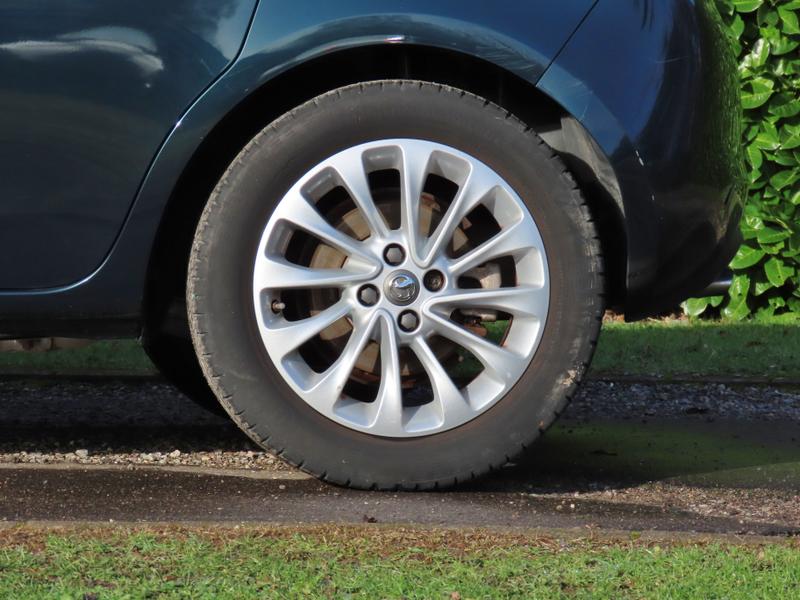 Used Vauxhall Corsa 2015 for sale - 77354376: Photo 8