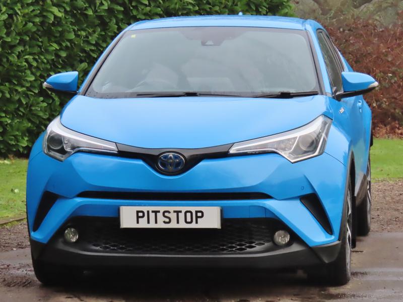 Used Toyota C-HR 2018 for sale - 77354530: Photo 1