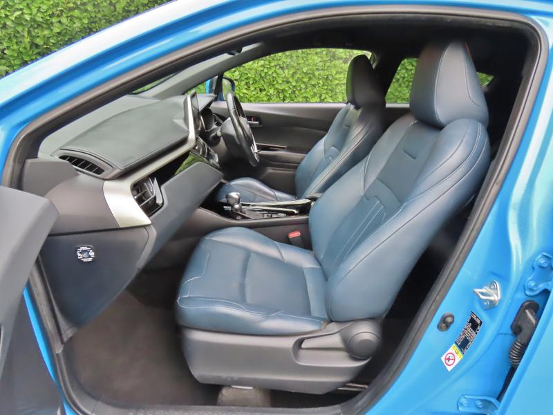 Used Toyota C-HR 2018 for sale - 77354530: Photo 15