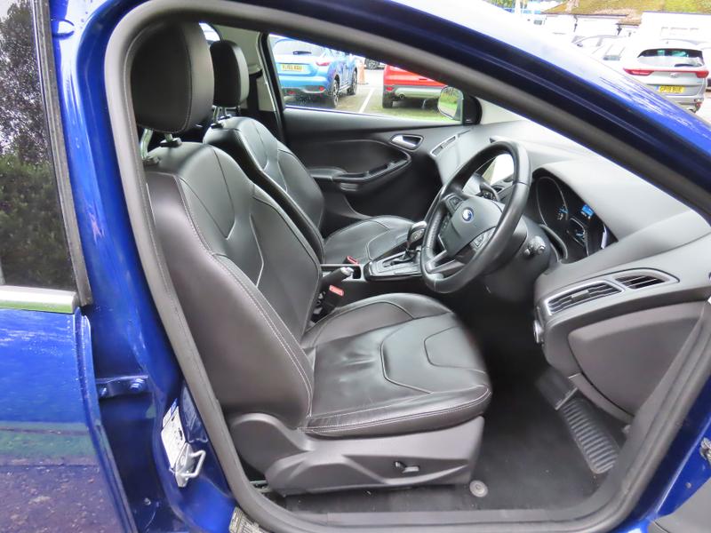 Used Ford Focus 2017 for sale - 75972909: Photo 17