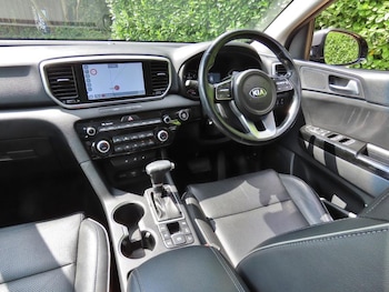 Used Kia Sportage 2019 for sale - 79375375: Photo