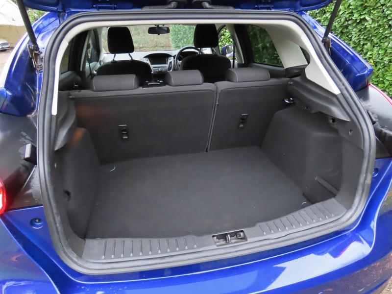 Used Ford Focus 2018 for sale - 76931377: Photo 12