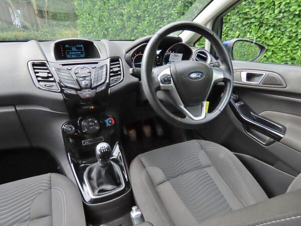 Used Ford Fiesta 2015 for sale - 76114659: Photo 3