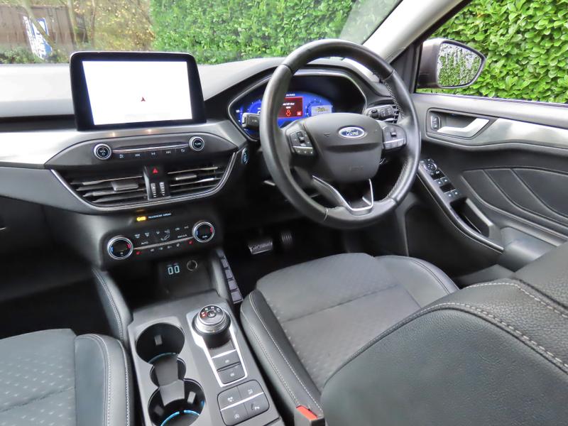 Used Ford Focus 2021 for sale - 76514312: Photo 3