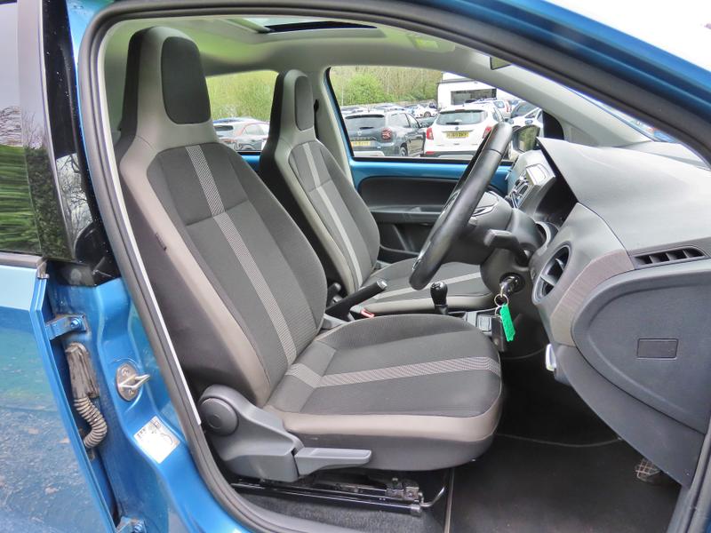 Used Volkswagen up! 2017 for sale - 77819692: Photo 15