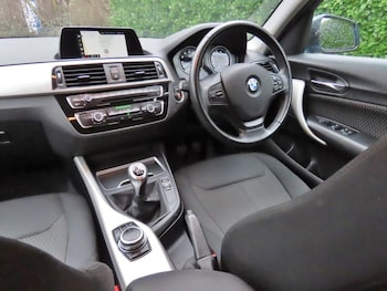 Used BMW 1 Series 2019 for sale - 77042472: Photo